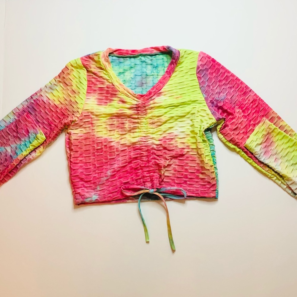 NWOT Multicolor Crop Top